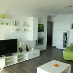 شقة Mihaela *