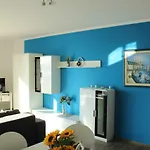 Apartament Mihaela *