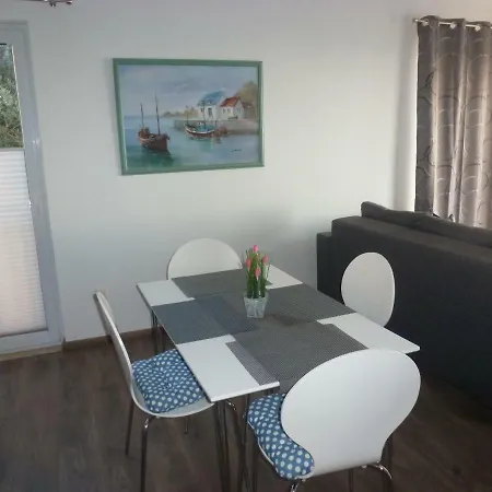 Apartament Mihaela