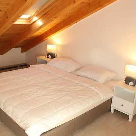 Mihaela Διαμέρισμα *